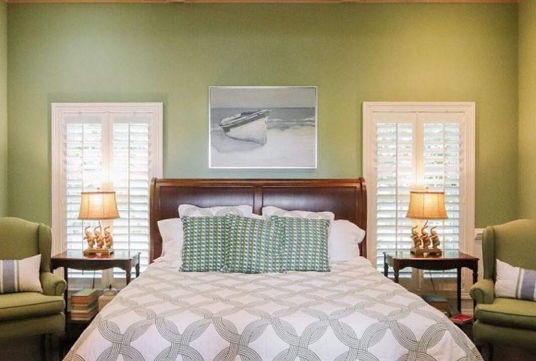 Photo of Bedroom in Dunmore Town