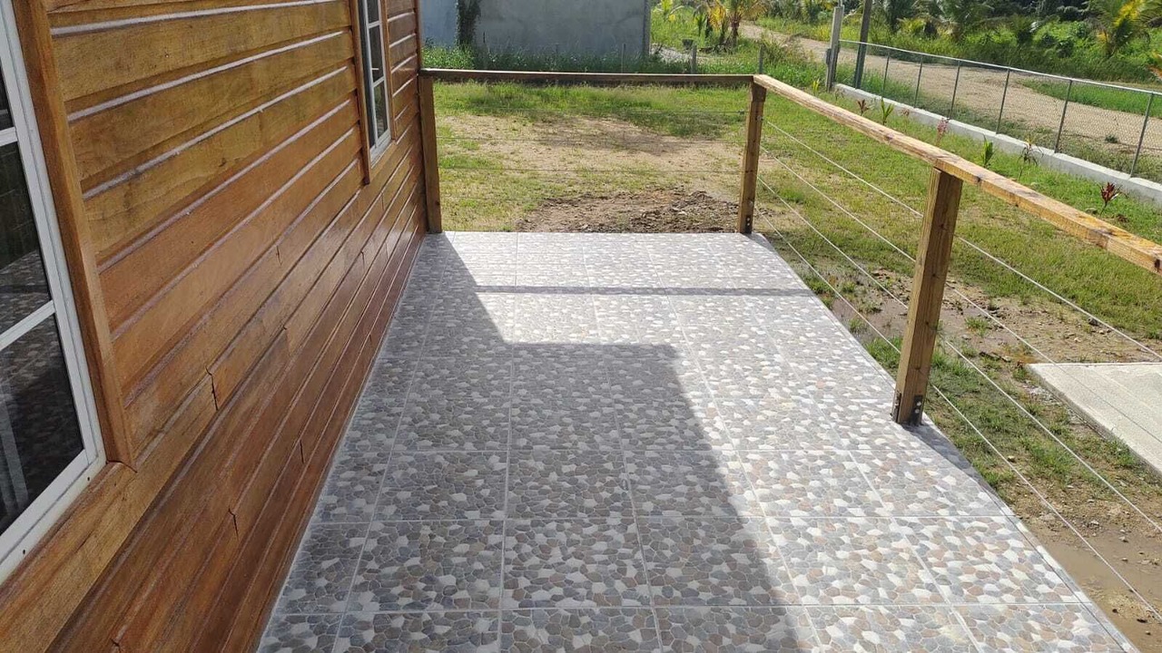 Photo of Patio Balcony in Sittee Point