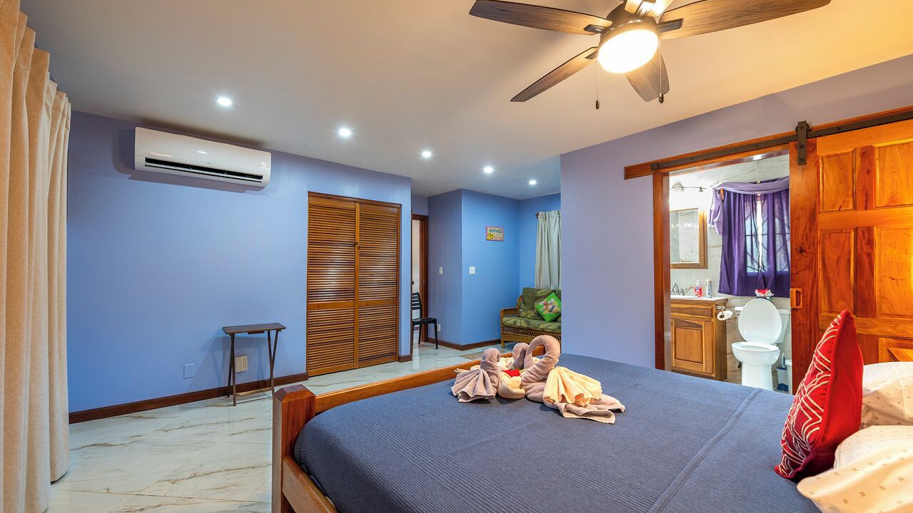 Photo of Bedroom in Sittee River