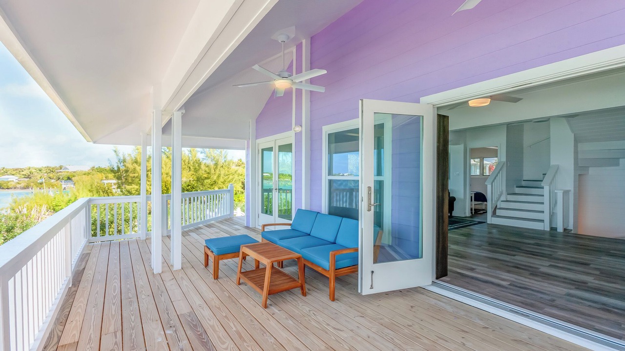 Photo of Patio Balcony in Hope Town