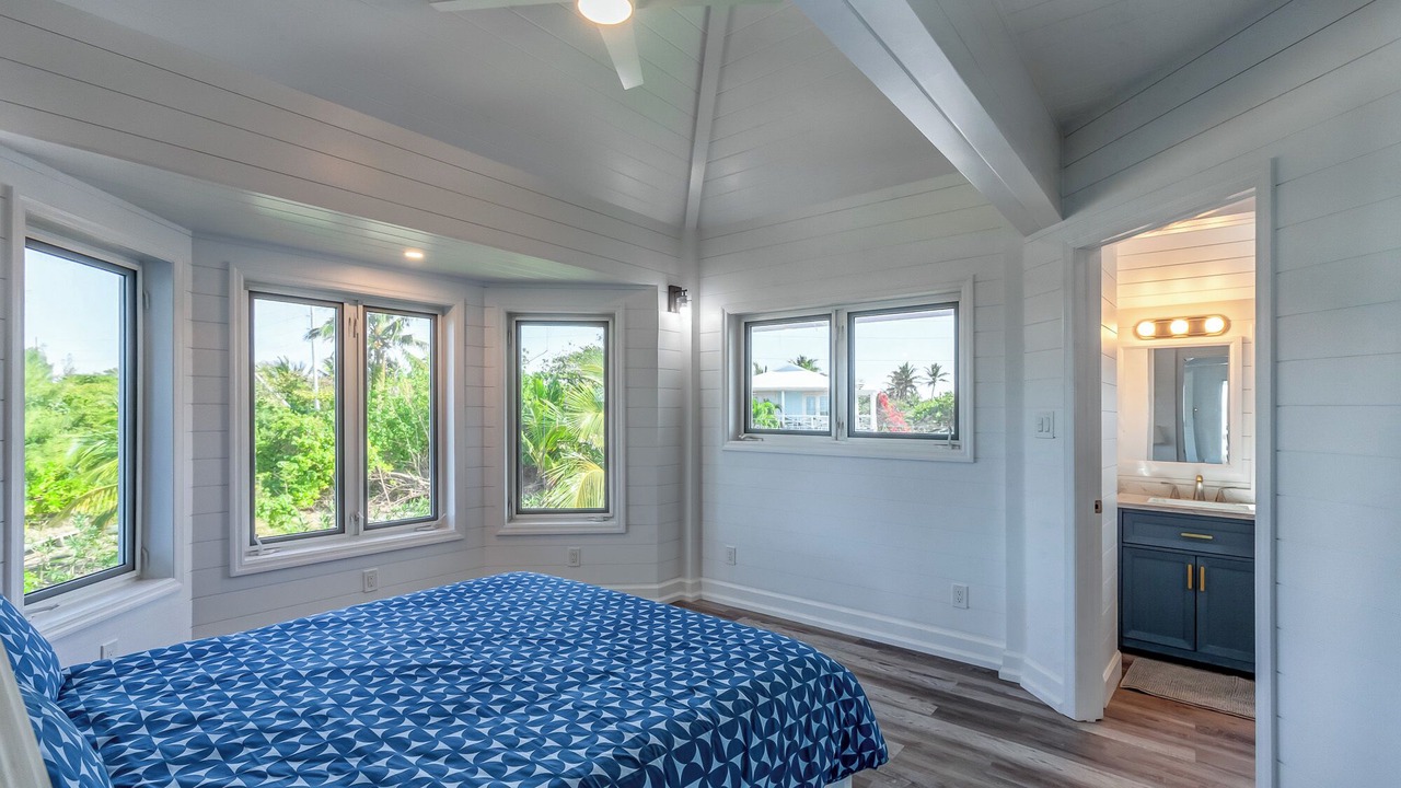 Photo of Bedroom in Hope Town