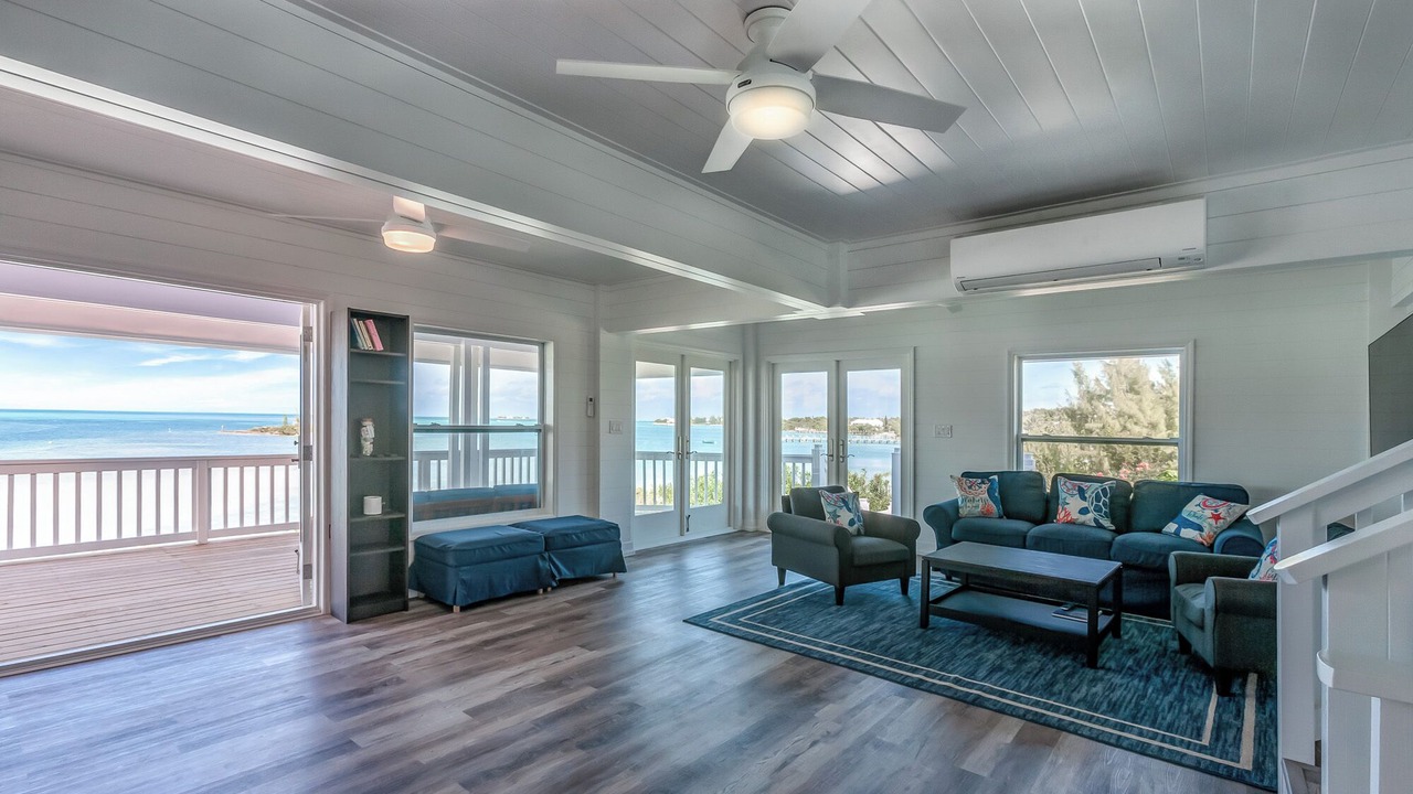 Photo of Livingroom in Hope Town