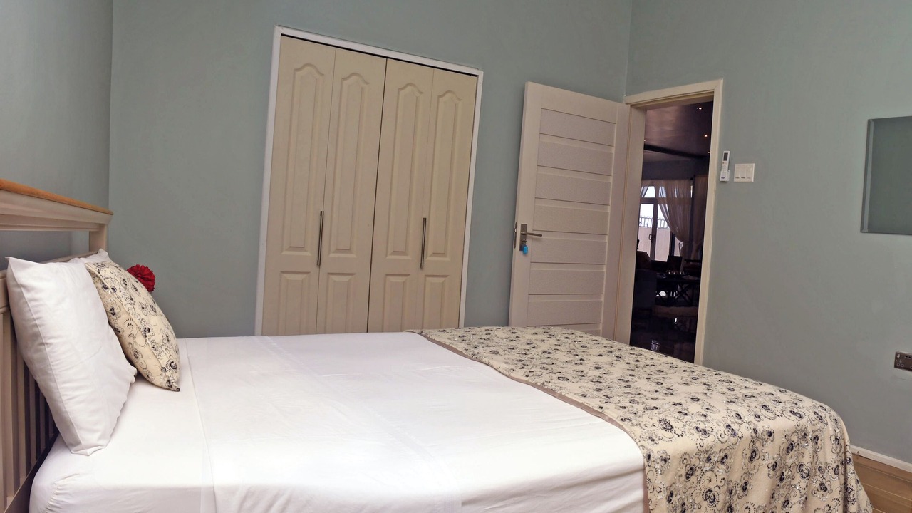 Photo of Bedroom in Tower Isle