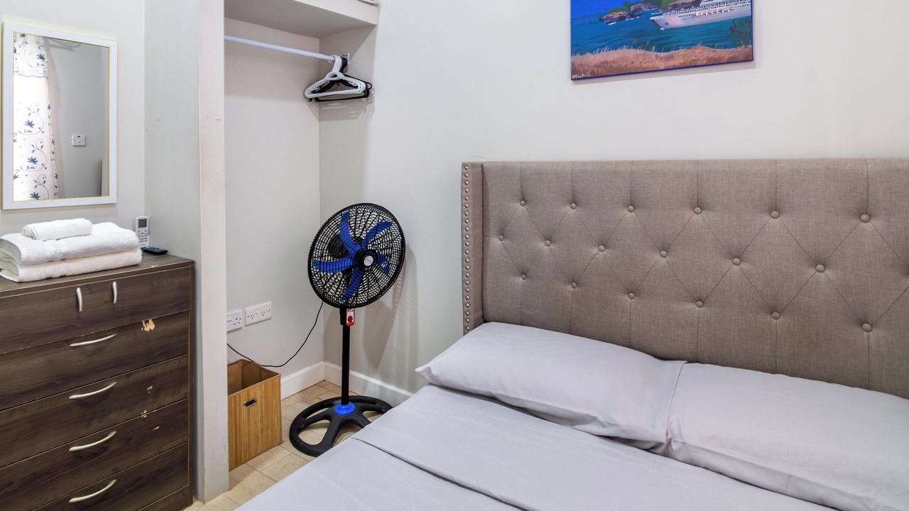 Photo of Bedroom in St. George's