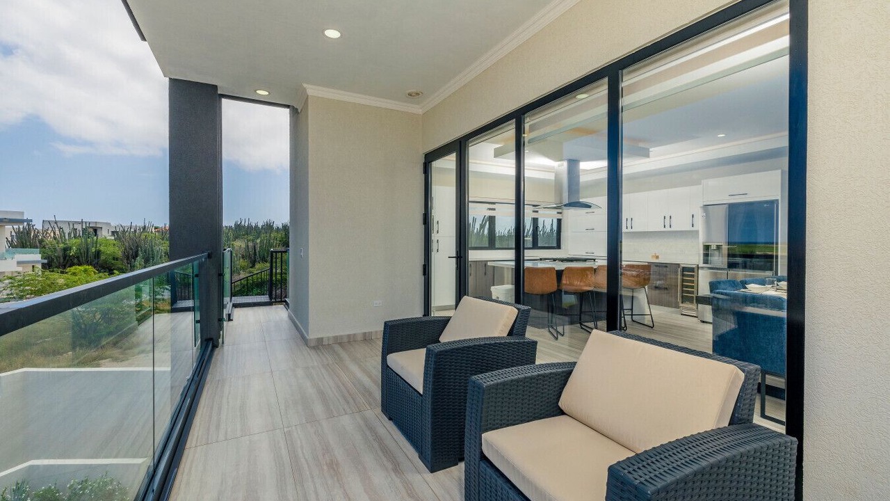 Photo of Patio Balcony in Arashi