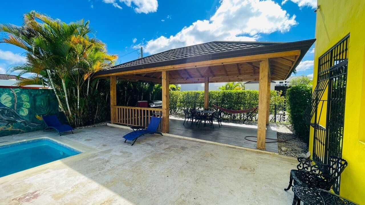Photo of Outdoor in Munoz