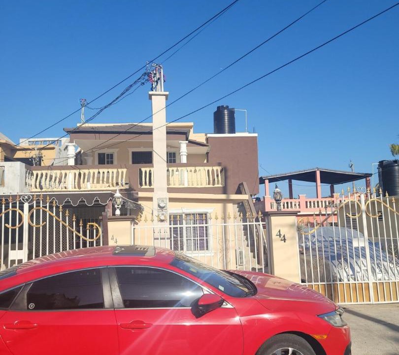 Photo of Others in Cave Hill Estate