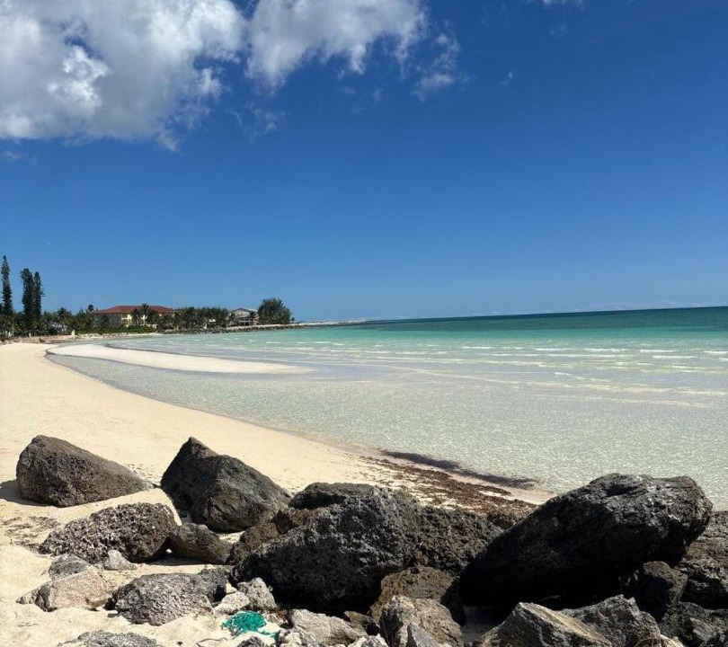 Photo of Others in Bahamia West