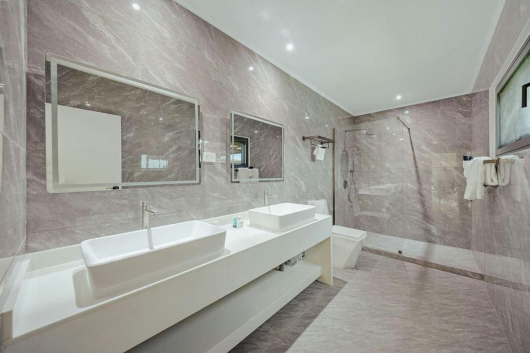 Photo of Bathroom in Oranjestad-West