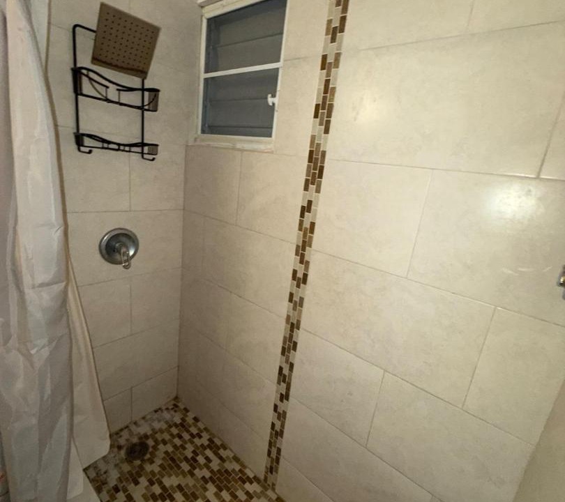 Photo of Bathroom in Valenciano Abajo
