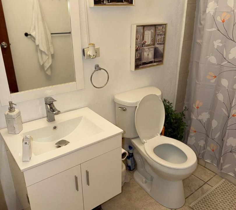 Photo of Bathroom in Valenciano Abajo