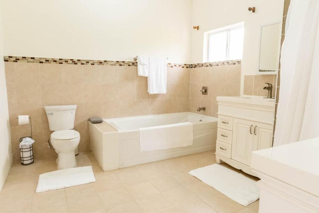 Photo of Bathroom in Choiseul