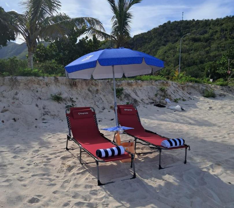Photo of Others in Dickenson Bay