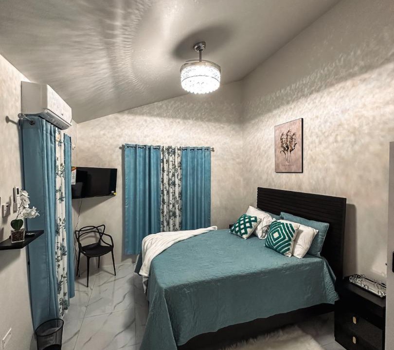 Photo of Bedroom in Portmore