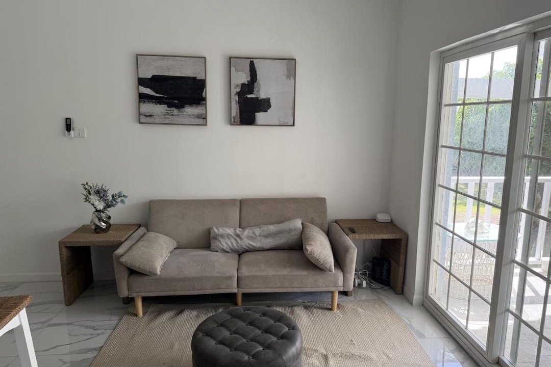 Photo of Livingroom in Cap Estate