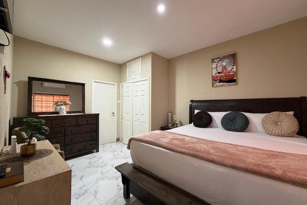 Photo of Bedroom in Saint Andrew