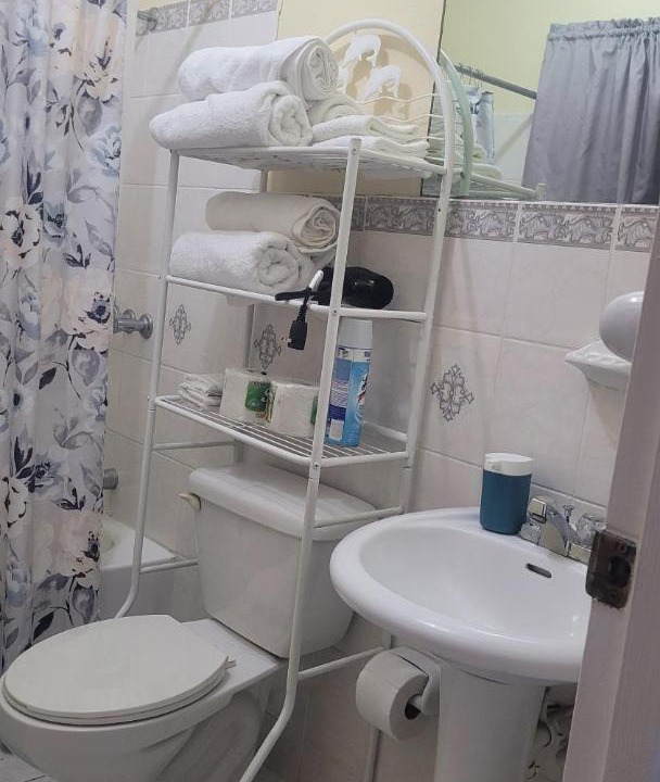 Photo of Bathroom in Stewart Town