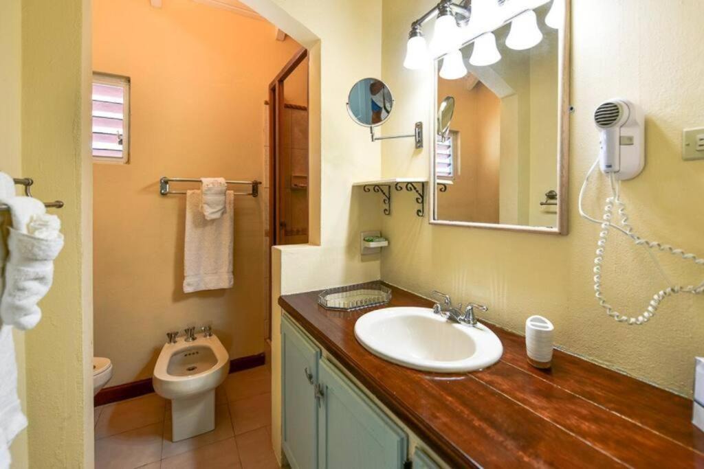 Photo of Bathroom in Cobbs Cross