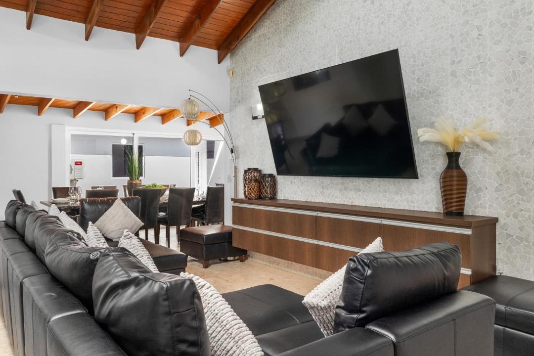 Photo of Livingroom in Opal