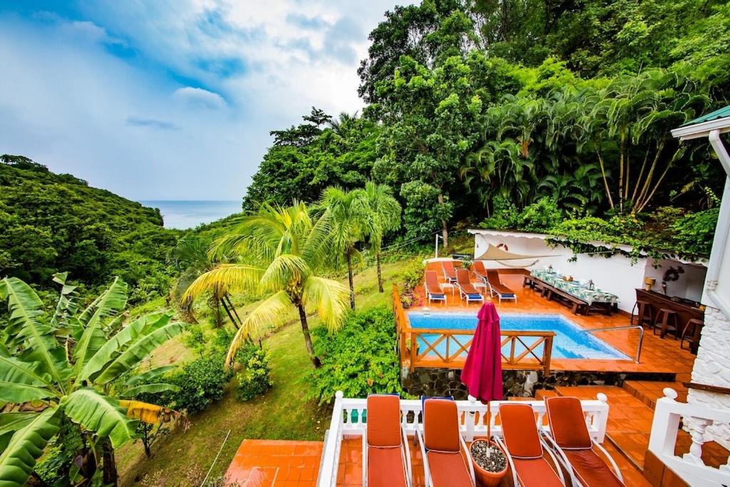 Photo of Patio Balcony in Marigot Bay