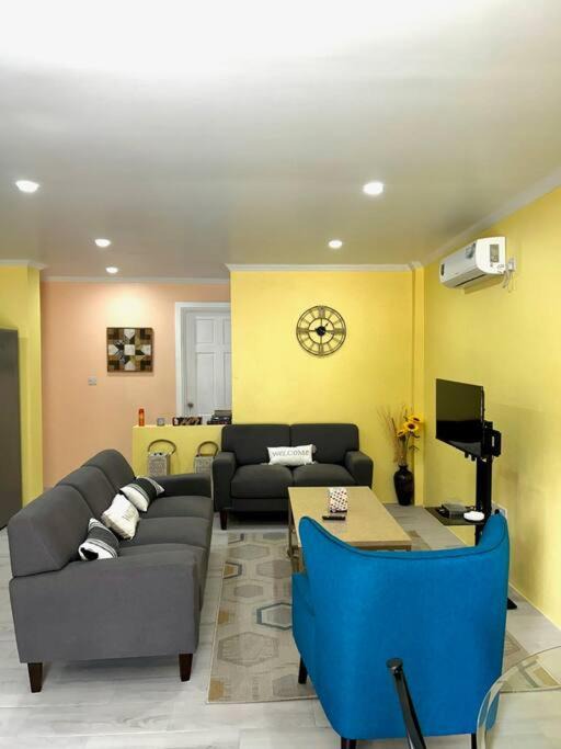 Photo of Livingroom in Castries