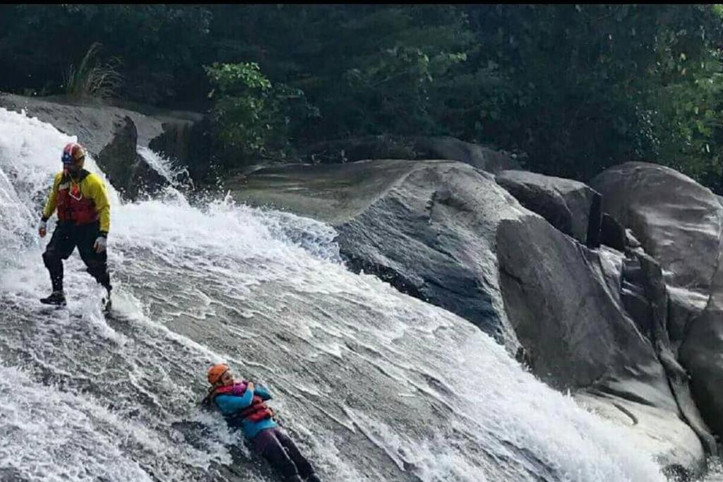 Photo of Human In Picture in Solimar