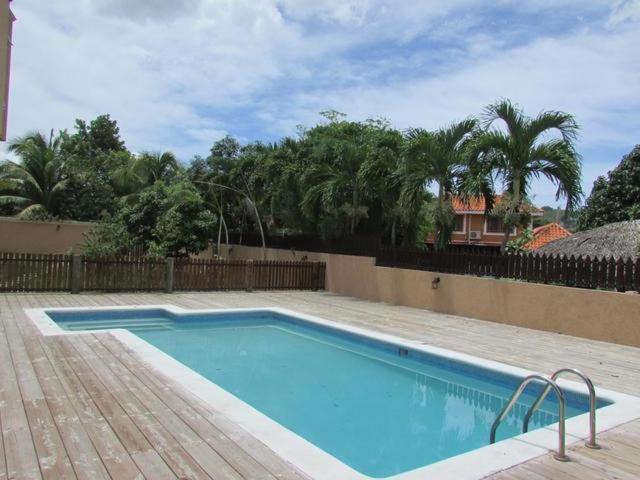 Photo of Outdoor in Portmore
