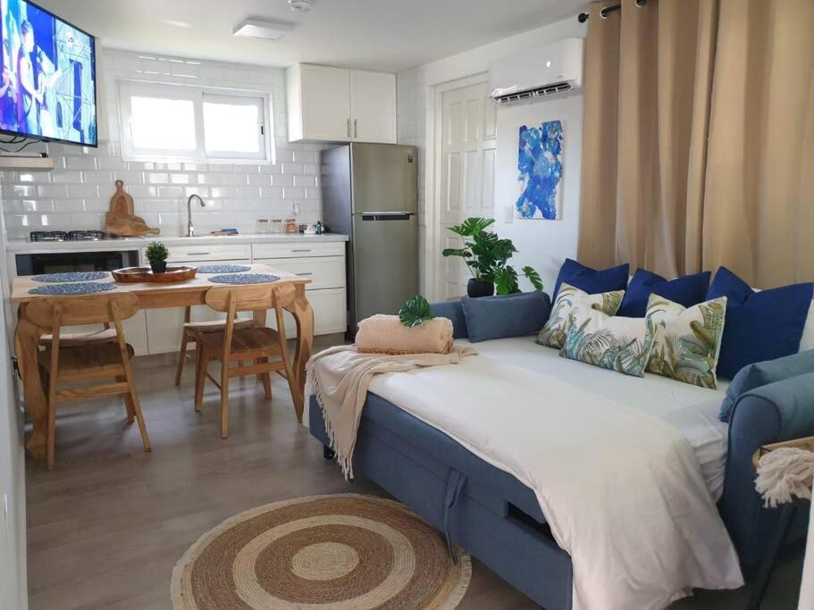 Photo of Livingroom in Palm Beach