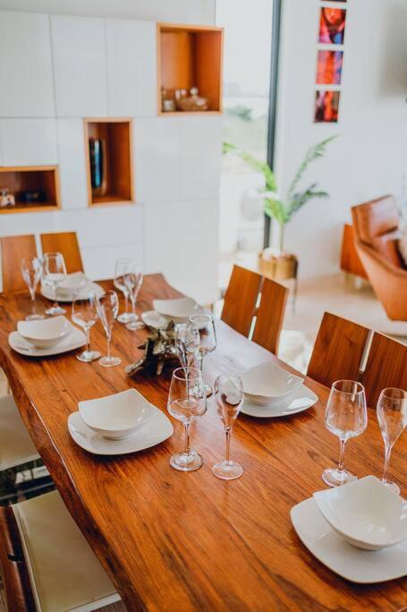 Photo of Livingroom in Esmeralda