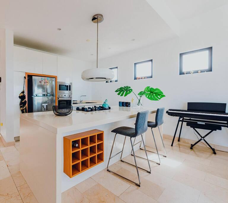 Photo of Livingroom in Esmeralda