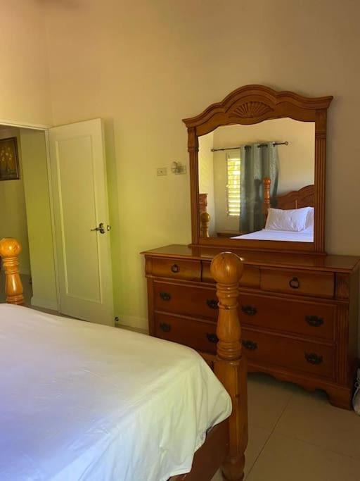 Photo of Bedroom in St. Ann's Bay
