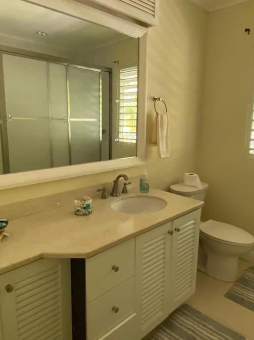 Photo of Bathroom in St. Ann's Bay