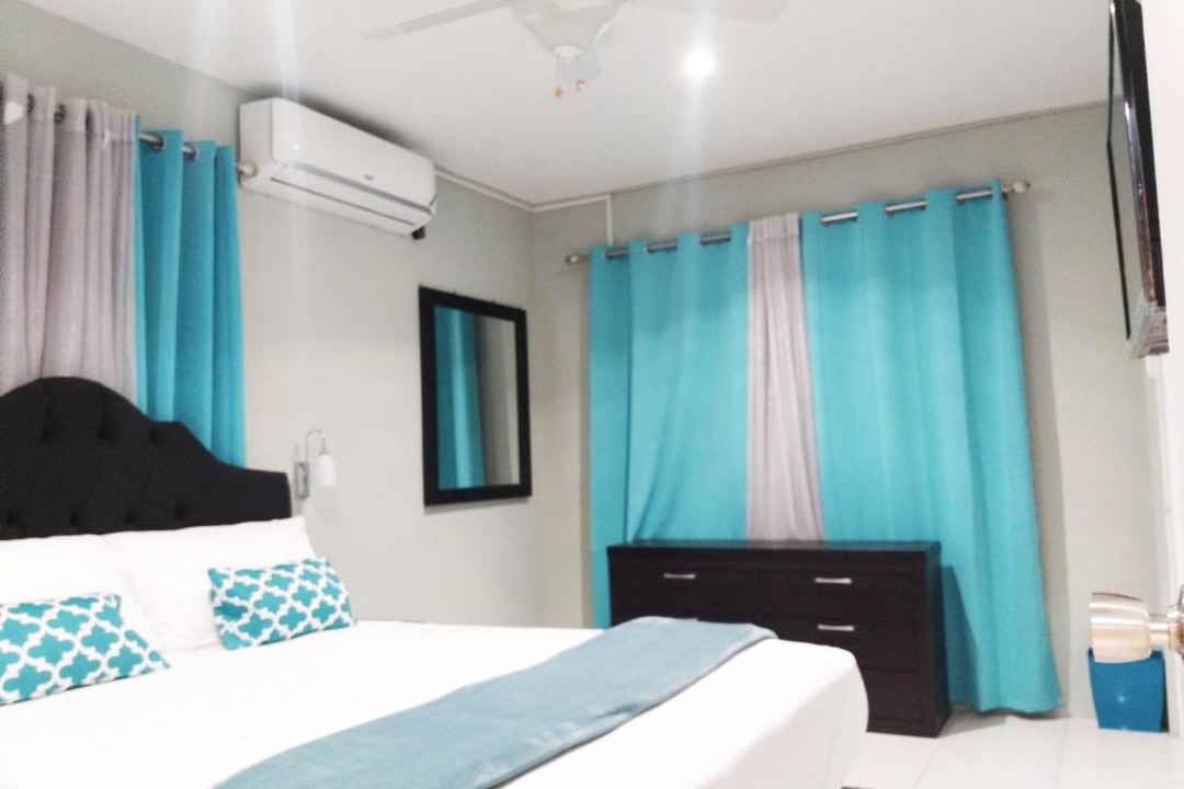 Photo of Bedroom in Pembroke Hall