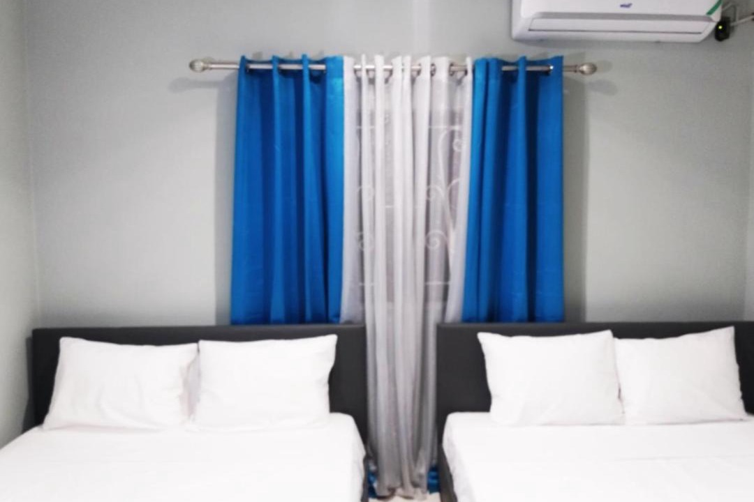 Photo of Bedroom in Pembroke Hall