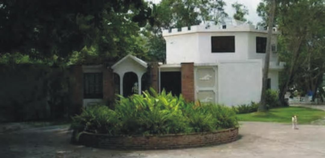 Photo of Buildings in Cerrillos