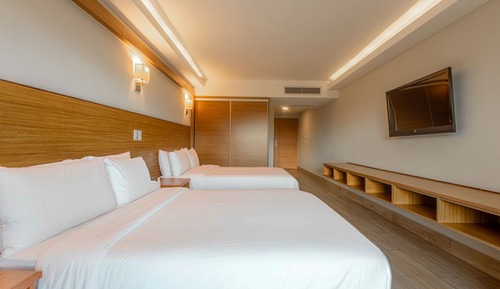Standard Room, 2 Queen Beds
