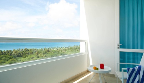 Suite, Non Smoking, Ocean View (1 King Bed,  2 Single Beds)