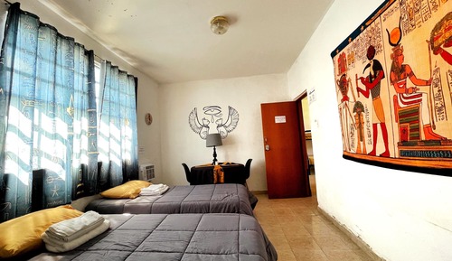 Private Room, Shared Bathroom Courtyard View