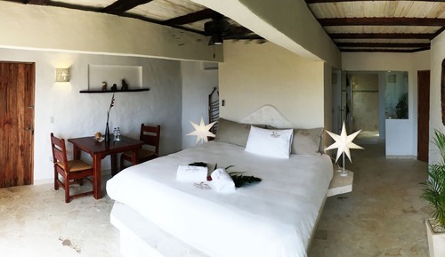 Deluxe Room, 1 King Bed, Non Smoking