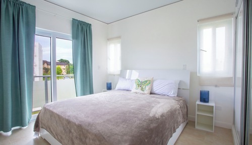 Deluxe Apartment, 1 Bedroom, Pool Access, Pool View