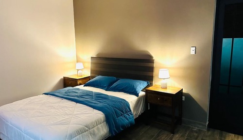 Deluxe Studio Suite