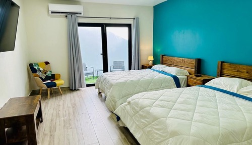 Luxury Suite, Garden View
