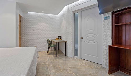 Exclusive Room