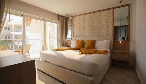 Premium Apartment, 2 Bedrooms, Beach View