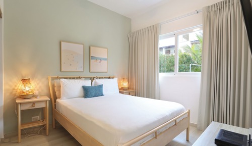 Luxury Suite, 2 Bedrooms, Partial Ocean View