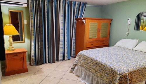Apartment, 1 Bedroom, Pool View