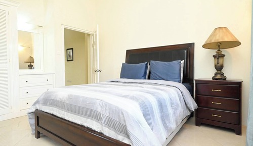 House, 3 Bedrooms, Garden Area