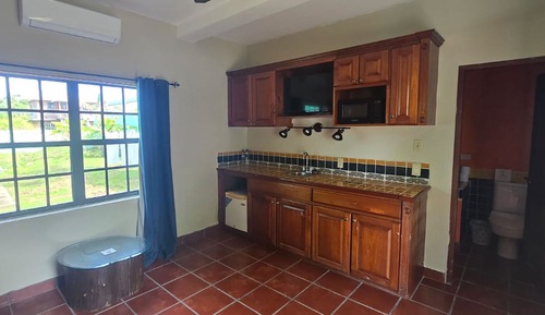 Standard Double or Twin Room, Multiple Beds, Canal View