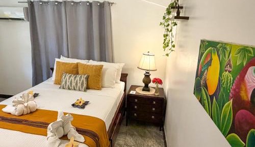 Deluxe Queen Room