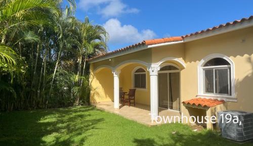 Villa with Garden View